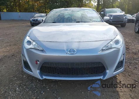 2015 Scion Fr-S из США, поврежденный, VIN JF1ZNAA11F8713575